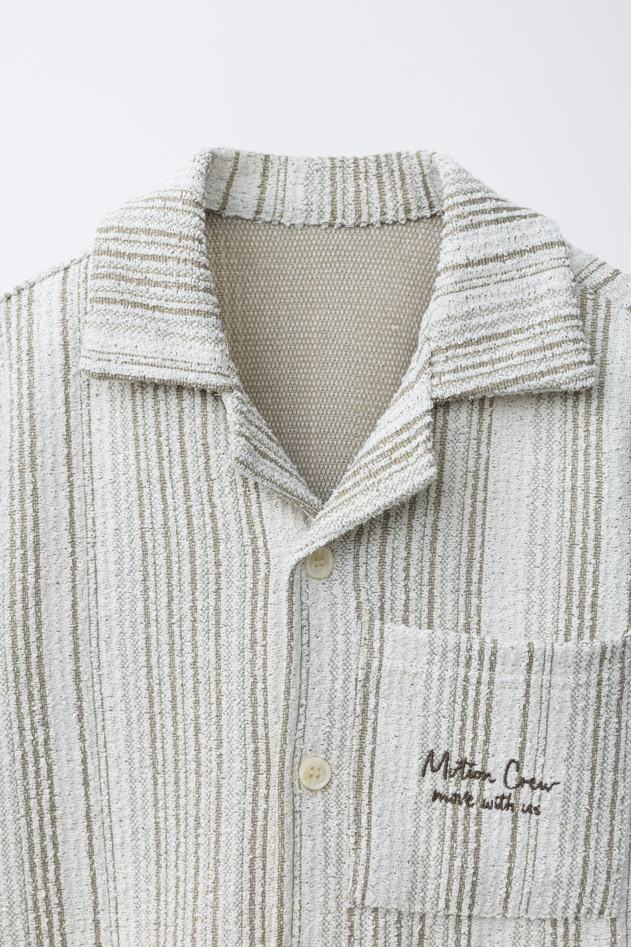 CHEMISE EN MAILLE À RAYURES